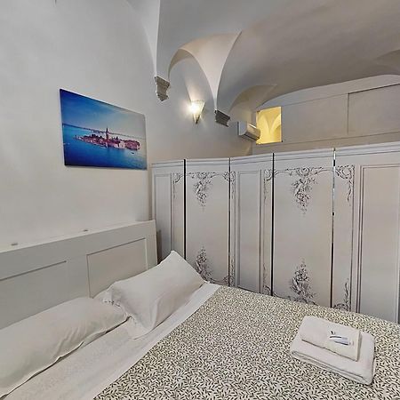 Navona & Castel Sant'Angelo Whole Holiday Apartment Da Pamino & Priscilla Roma Exterior foto