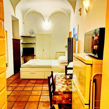 Navona & Castel Sant'Angelo Whole Holiday Apartment Da Pamino & Priscilla Roma Exterior foto